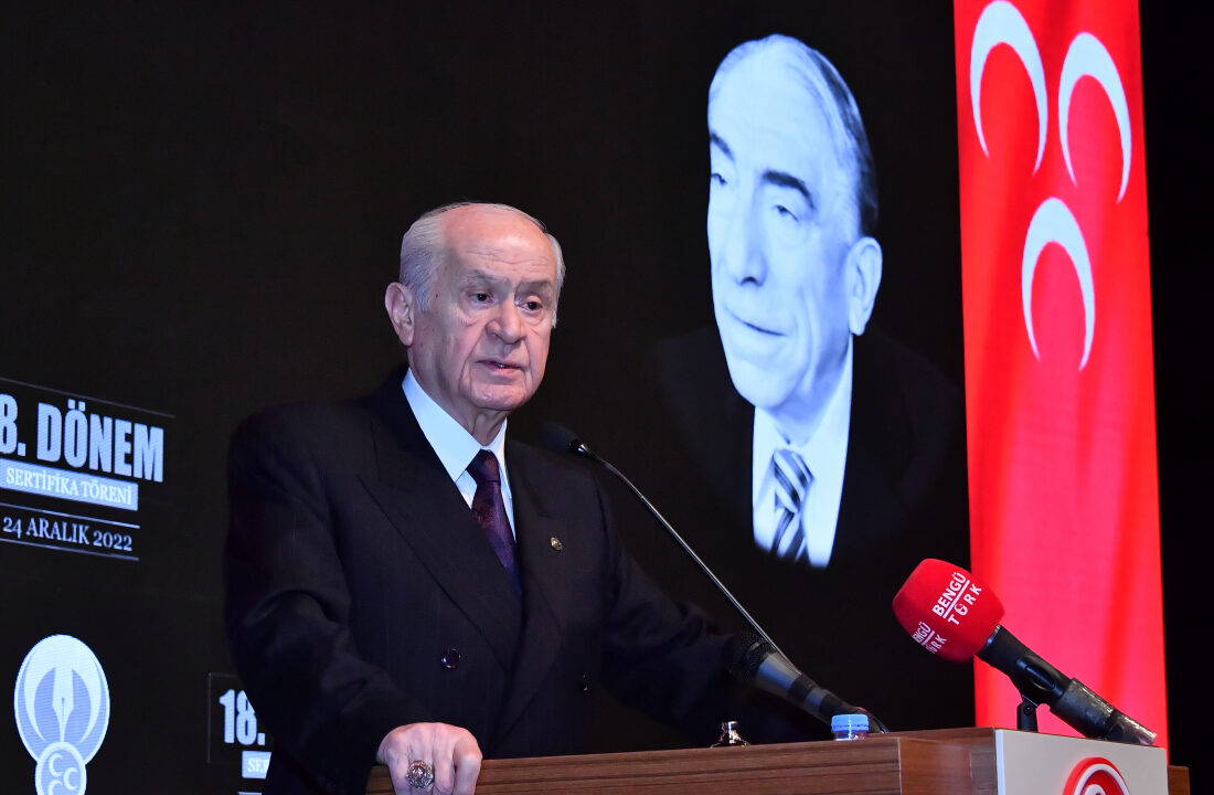 Bahçeli: Türkiye düşmanlarının avucuna düşenler kelimenin tam manasıyla zillettedir