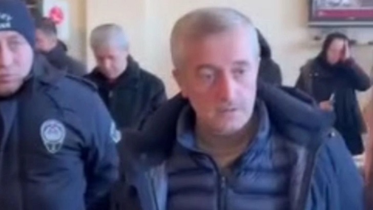 Ekmeğin 14 TL’ye satılması büyük tepki toplamıştı… Belediye başkanı fırına gidip hesap sordu