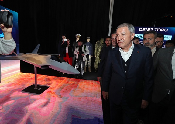 Bakan Akar: Milli Muharip uçağımızı da Kızılelma’yı da uçuracağız. Bu konularda artık hiçbir engel tanımıyoruz