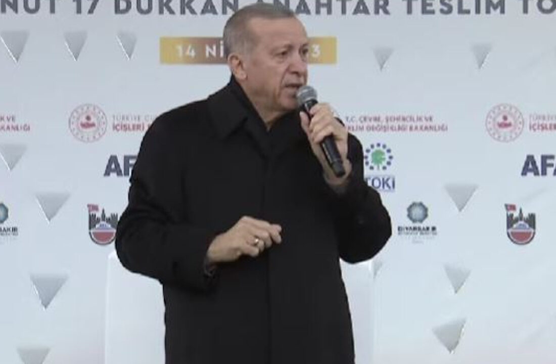 Cumhurbaşkanı Erdoğan, Diyarbakır’da temel atma ve anahtar teslim töreninde konuştu