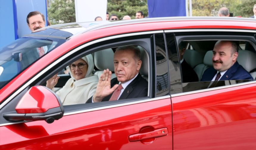 Emine Erdoğan’a teslim edilen Togg’un parasını kim ödedi? Merak edilen soru cevap buldu