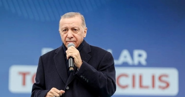 Cumhurbaşkanı Erdoğan: Karşımızda Türkiye’nin kazanımlarına göz dikmiş muhalefet var