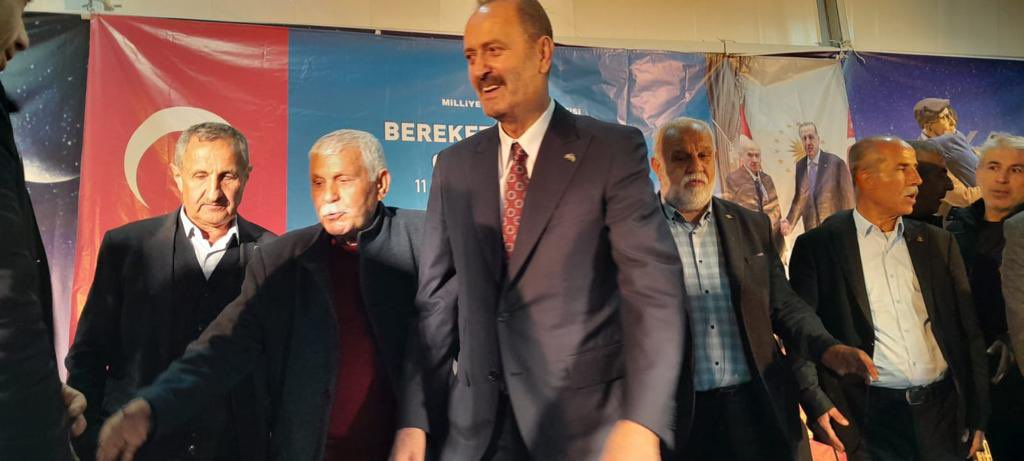 Bilge Kağan atamız: “Gece uyumadım gece oturmadım.” der. İşte aynı anlayış Türk devletinde bugün tevarüs etmiştir