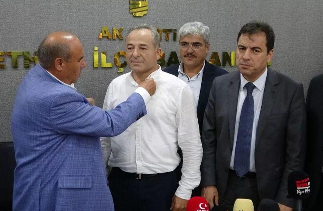 Gelecek Partisi ve DEVA Partisi’nden AK Parti’ye geçtiler