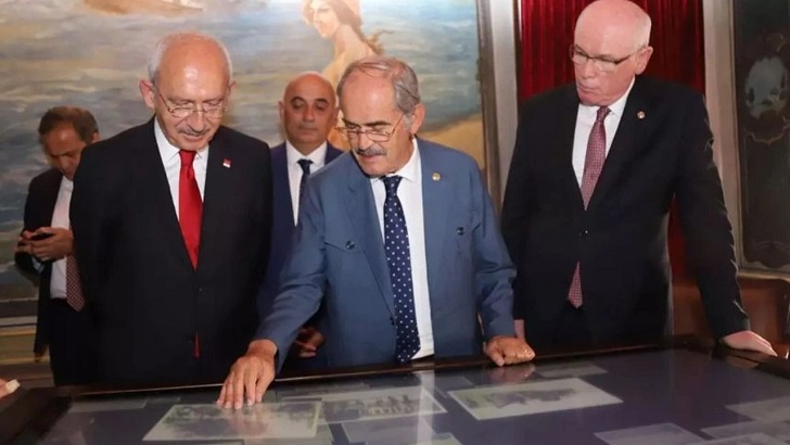 CHP’de ‘değişim’ kavgası derinleşiyor! Partisine tepki gösterdi: 3 isim veremezler