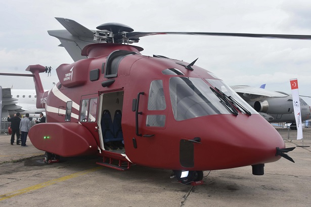 İlk kez vitrine çıktı! İşte Türkiye’nin yeni helikopteri T925