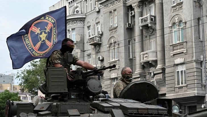 Rusya, Donetsk’te ilerliyor