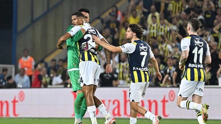 Fenerbahçe, Twente’yi 5-1 mağlup etti