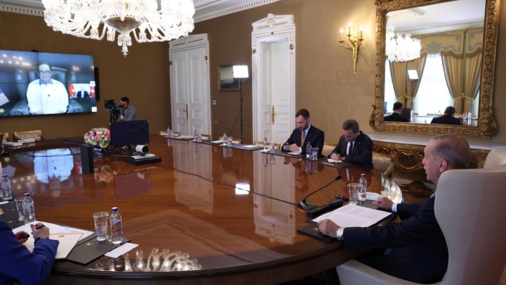 Cumhurbaşkanı Erdoğan, Malezya Başbakanı ile görüştü… Gündem KKTC, Kur’an’a saldırı ve FETÖ