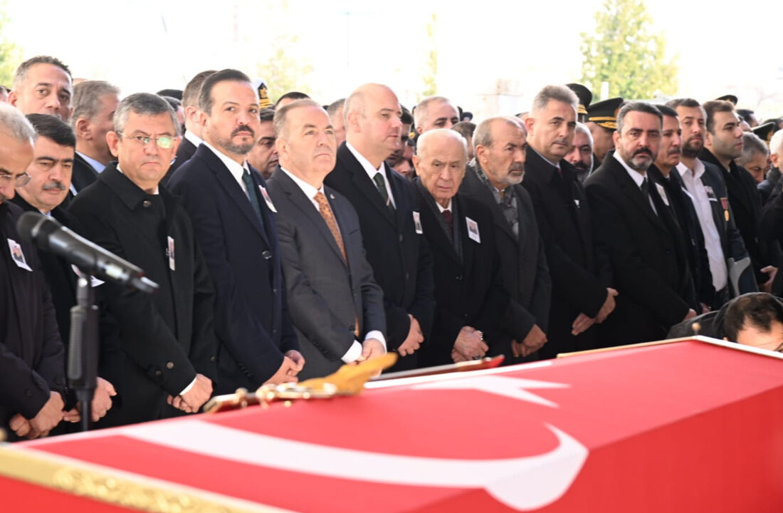 Piyade Teğmen Eril Alperen Emir son yolculuğuna uğurlandı