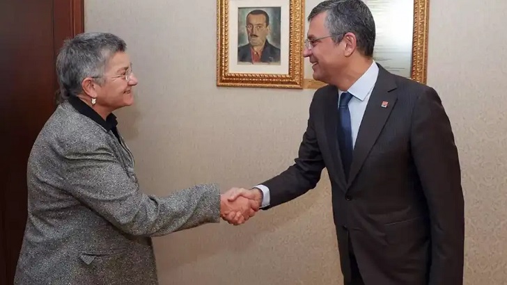 CHP şaşırtmadı! Özgür Özel terör destekçisi TTB’ye arka çıktı