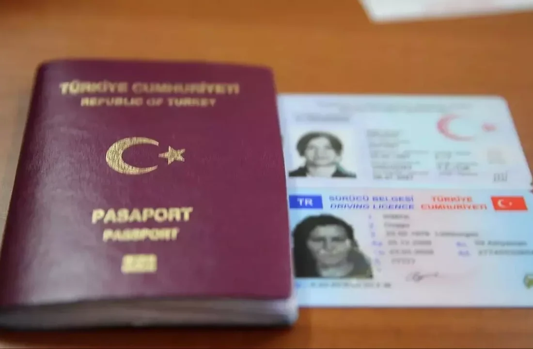 Ehliyet ücretleri ne kadar? Eski tip ehliyet yenilemede son gün 31 Aralık 2024!