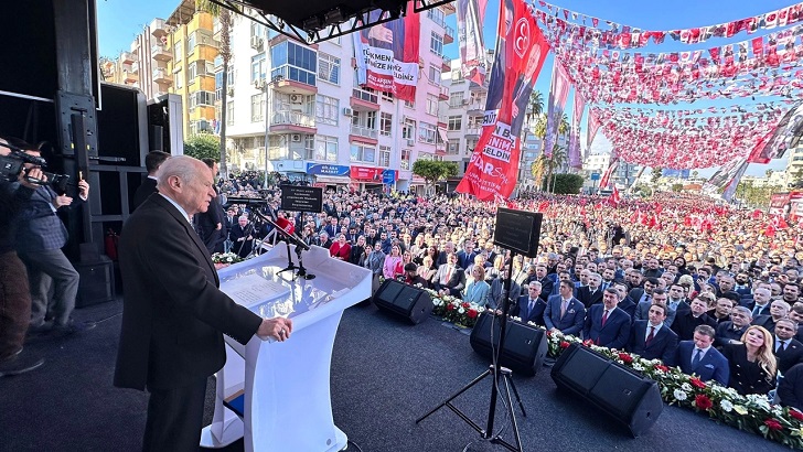 Bahçeli: DEM’lenmiş CHP, bölücü terör örgütünün kafesindedir