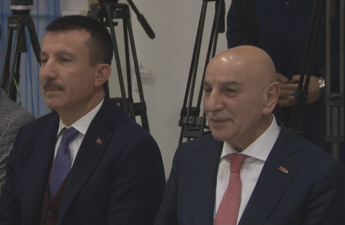 Cumhur İttifakı’nın ABB Başkan Adayı Turgut Altınok muhtarlarla bir araya geldi