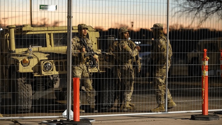 ABD’de Texas sınır krizi devam ediyor