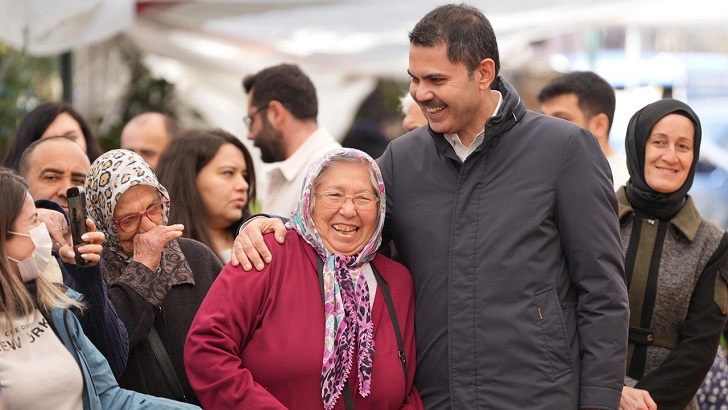 Vatandaştan İBB Adayı Kurum’a yanıt: “Siz gelirseniz daha iyi olacağız.”