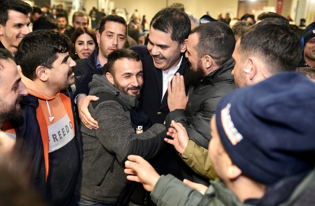 Murat Kurum: Sabahın 05.00’inde de olsa, görmek istiyorsanız yanınızda olacağız