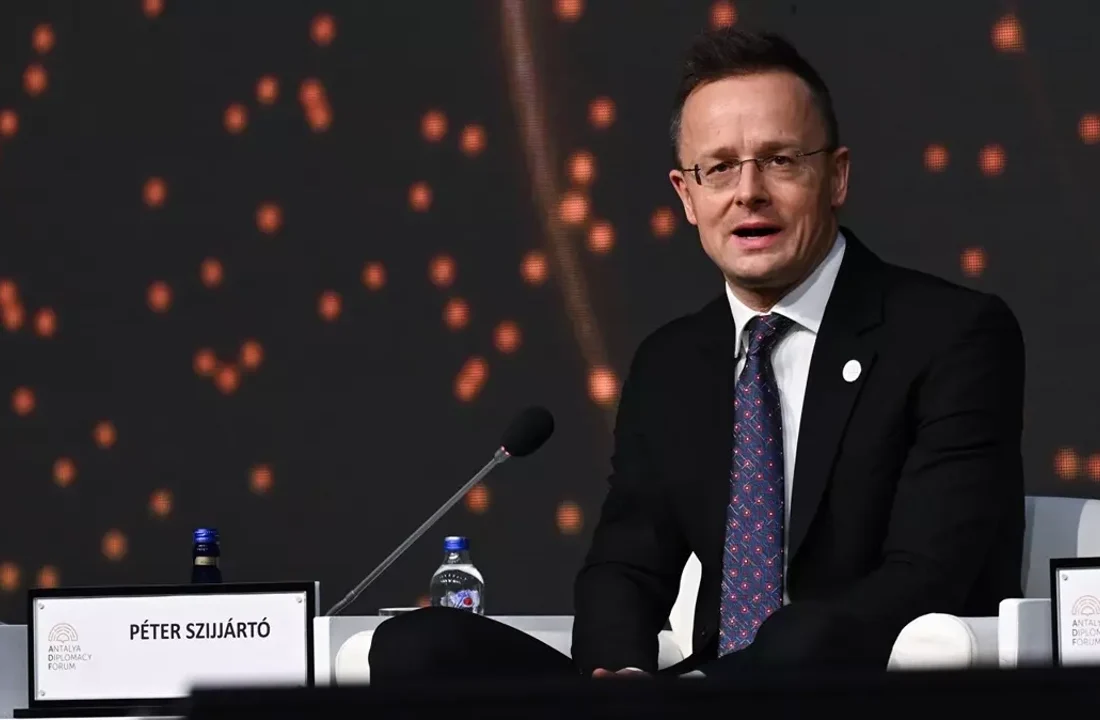 Szijjarto: Türkiye sayesinde dünyayı dolaşmak zorunda kalmıyoruz