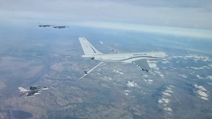 TSK’ya ait F-16’lara havada yakıt ikmali