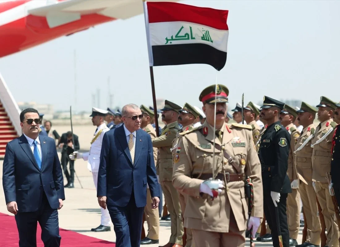 Cumhurbaşkanı Erdoğan Irak’ta: Resmi törenle karşılandı