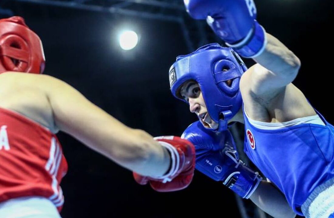 Busenaz Sürmeneli kariyerine Avrupa şampiyonluğu da ekledi