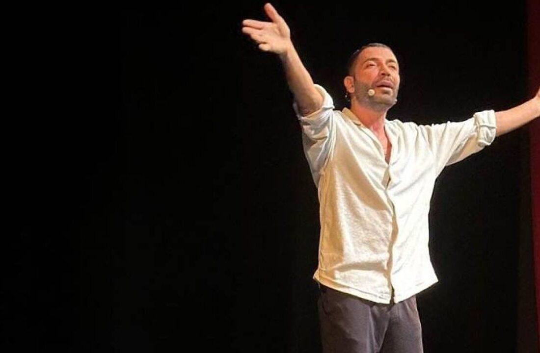 Yazar Aşkım Kapışmak gözaltına alındı