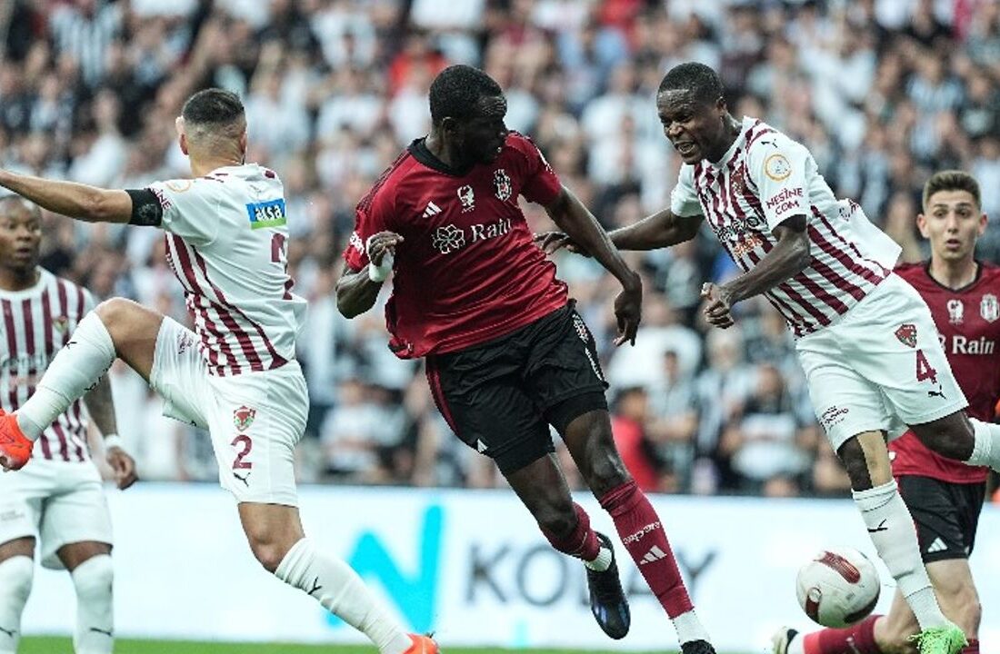 Beşiktaş uzatmalarda 1 puana razı oldu