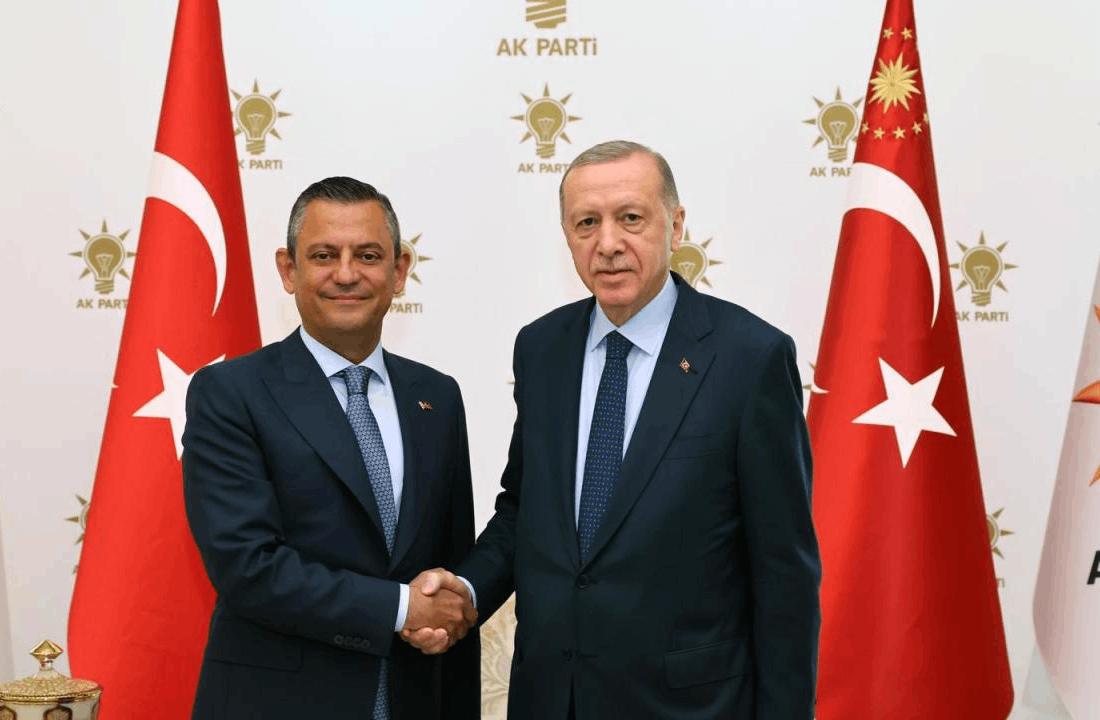 Cumhurbaşkanı Erdoğan CHP Genel Başkanı Özel’i kabul etti