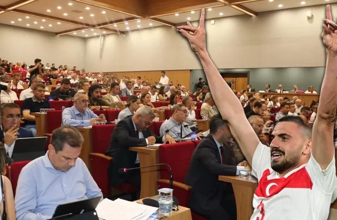 Merih Demiral’ın bozkurt işareti yapan heykeline o belediyeden ret!