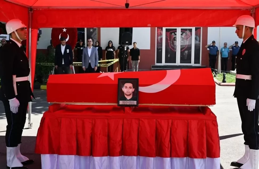 Şehit polis memuru Kuzkun dualarla toprağa verildi