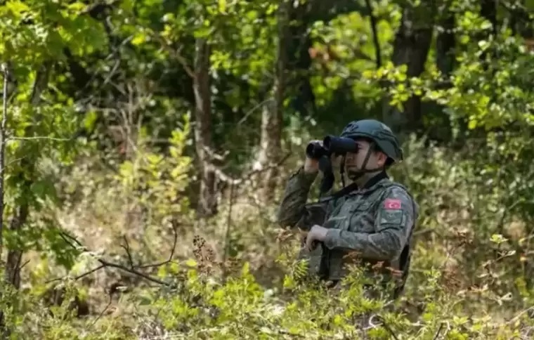 Türk askeri 22 yıldır görev yapıyor! KFOR, fotoğrafları paylaştı