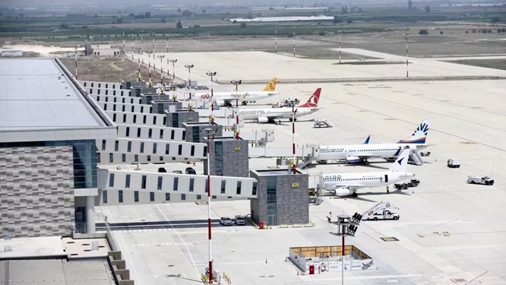 Orta Doğu Hava Sahasında Alarm uçuşlar iptal