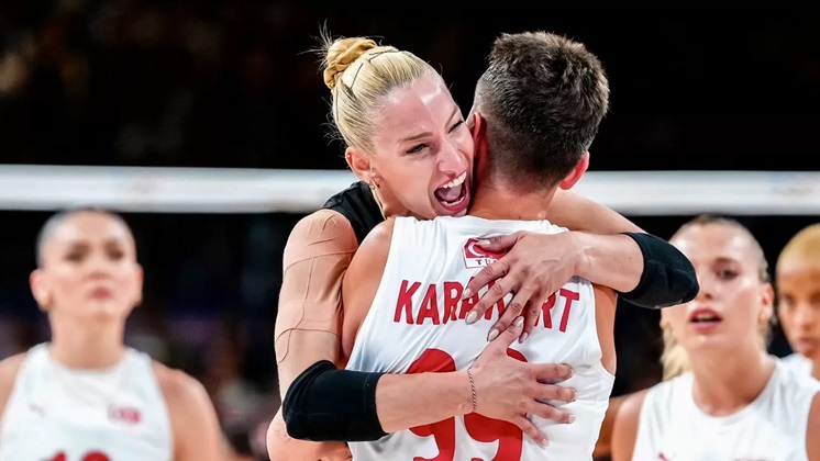 ‘Tek omuzla’ gelen zafer! Gizem Örge’nin sözleri tüyleri diken diken etti