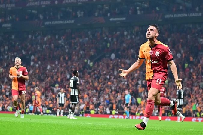 Galatasaray, Yunanistan’ın PAOK takımını 3-1 mağlup etti