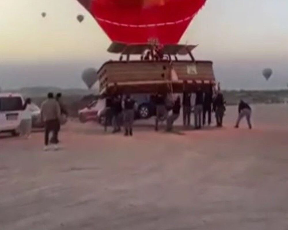 Sıcak hava balonu otomobile çarptı! MHP’li Kılıç’tan açıklama