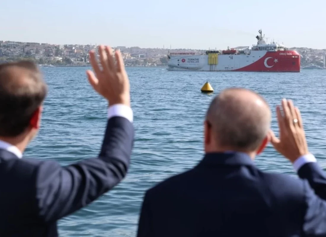 Cumhurbaşkanı Erdoğan Oruç Reis’i uğurladı