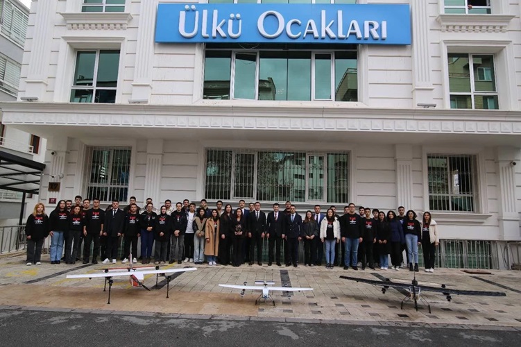 Ülkü Ocakları, gençleri teknolojiyle buluşturuyor!