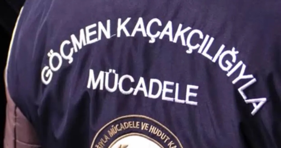 32 göçmen kaçakçısı ve 572 düzensiz göçmen yakalandı