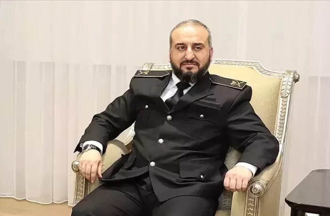 Suriye Savunma Bakanı Ebu Kasra: Ulusal Diyalog Konferansı öncesi PKK/YPG kendisini feshetmeli!