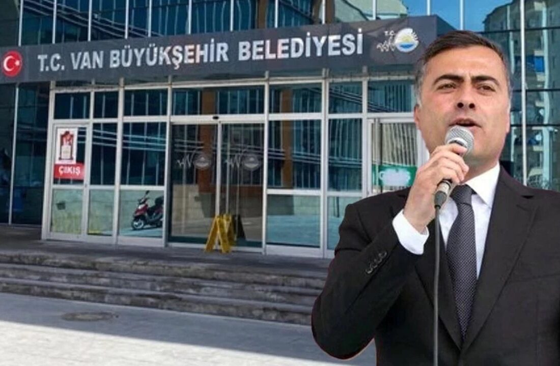 Van Büyükşehir Belediye Başkanı Abdullah Zeydan görevden uzaklaştırıldı
