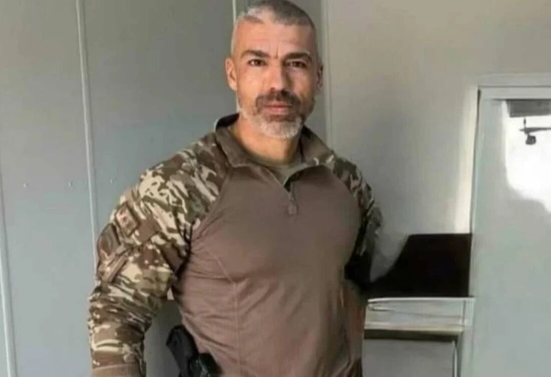 Evlilik yıldönümünde şehit düşen Binbaşı Murat Kemal Yetişen kızının doğum gününde son yolculuğuna uğurlandı