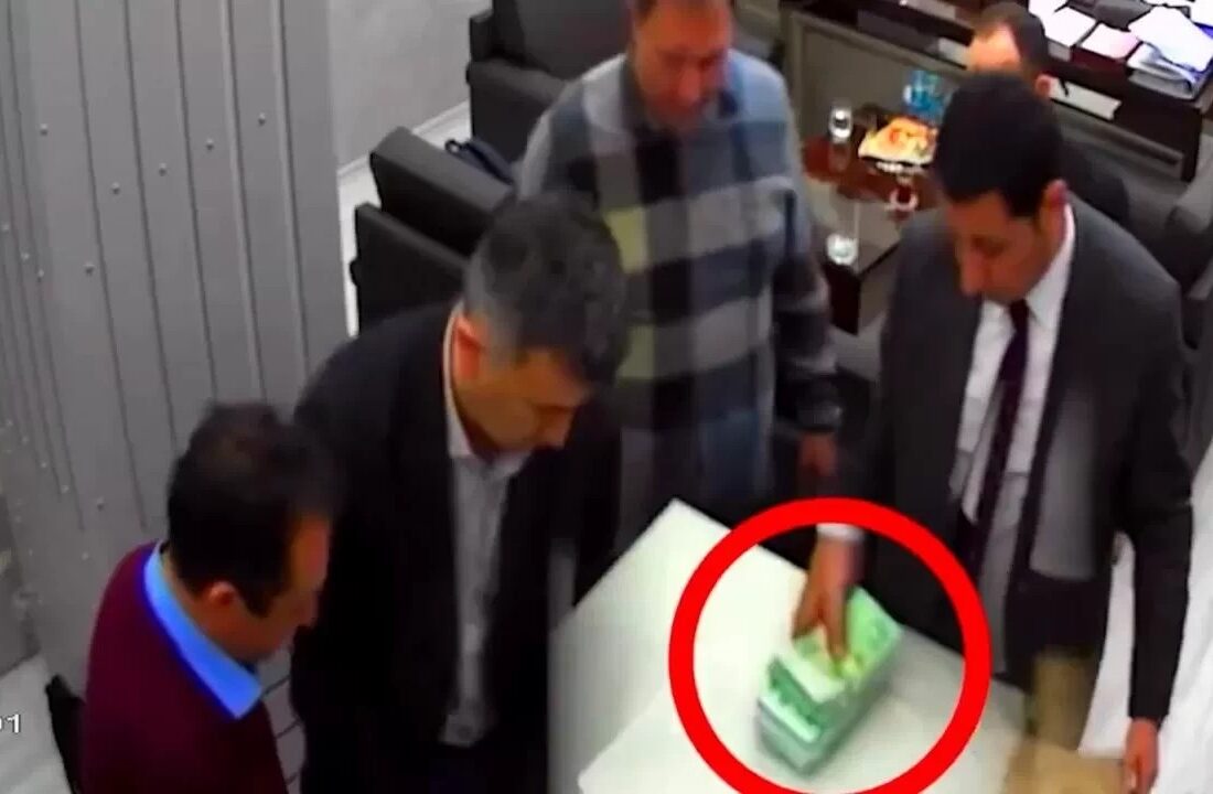 İstanbul Cumhuriyet Başsavcılığı: Naylon fatura ile para akladılar