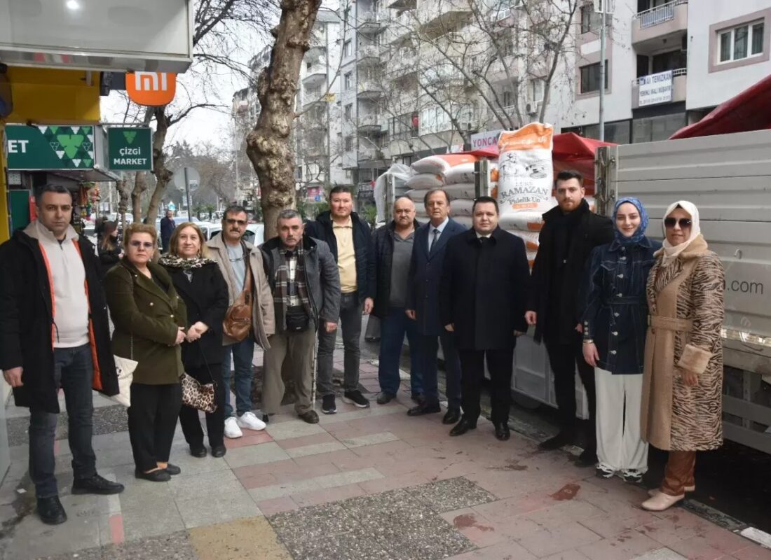 Manisa’da  ”Askıda Dokuz Gülek Buğday” devam ediyor