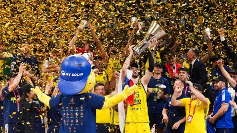 Fenerbahçe EuroLeague şampiyonu!