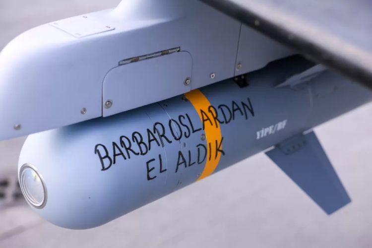 Bayraktar TB3 TCG Anadolu’da 100 sortiyi tamamladı “Süpersonik füzeyle tam isabet”