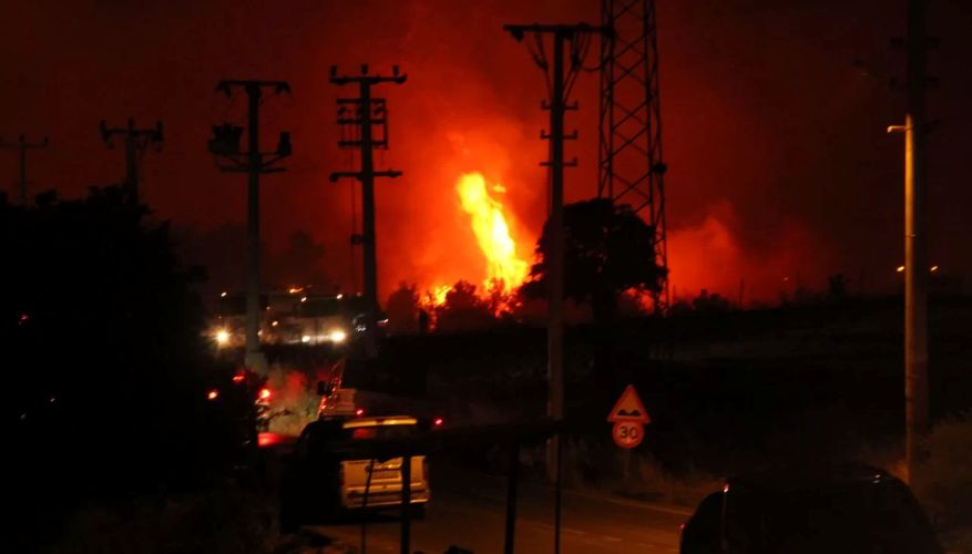 Buca’daki orman yangını yerleşim yerine ulaştı!