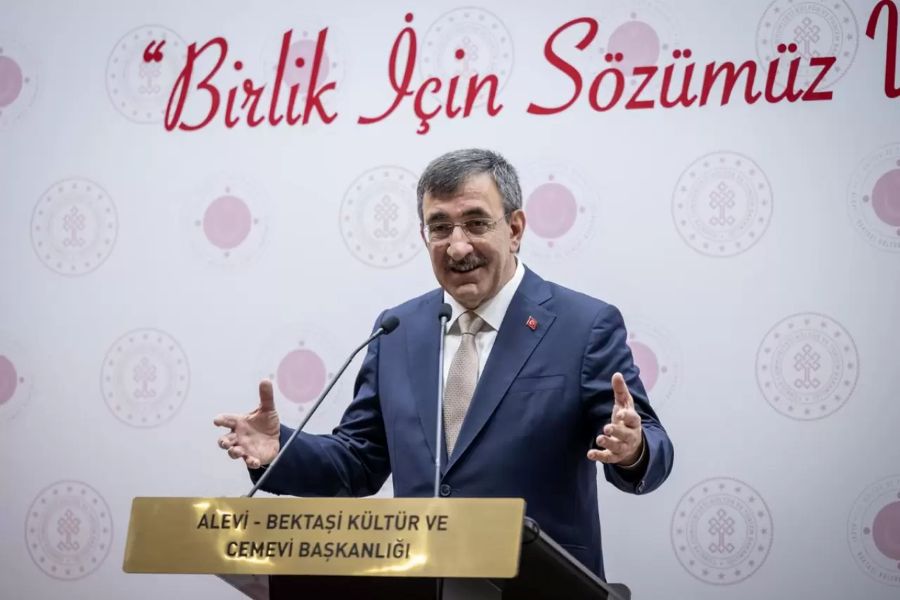 Kerbela’da kimden yanaysak bugün de aynı taraftan yanayız