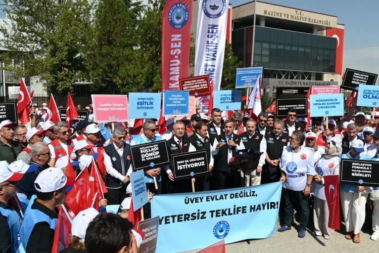 Önder Kahveci: Toplu sözleşme masası kısır döngüye girdi