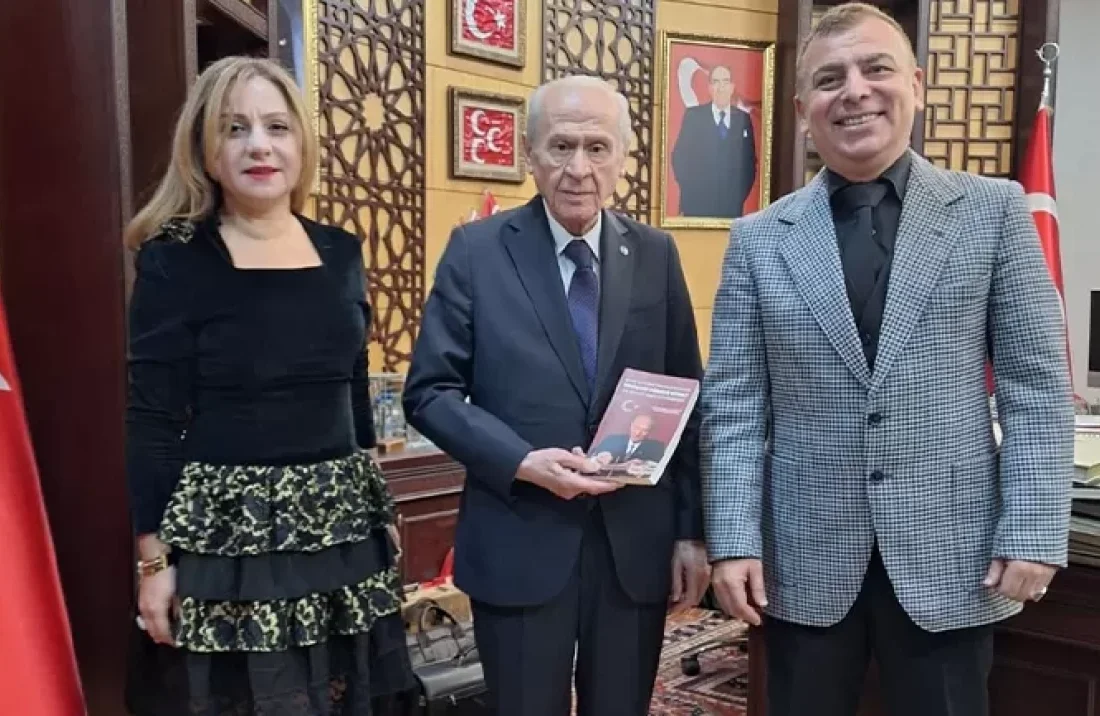 Terörsüz Türkiye süreci kitaplaştı: MHP Lideri Devlet Bahçeli’ye takdim edildi