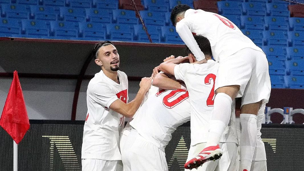 Ümit Milliler Litvanya’yı devirdi!